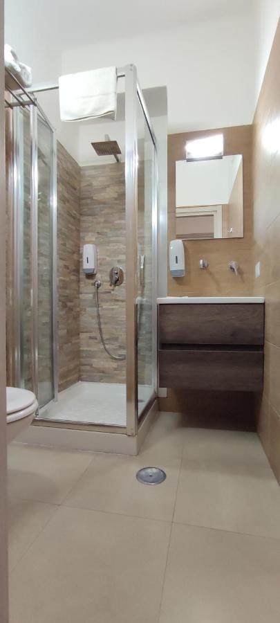 Nitto House Hotel Bari Buitenkant foto